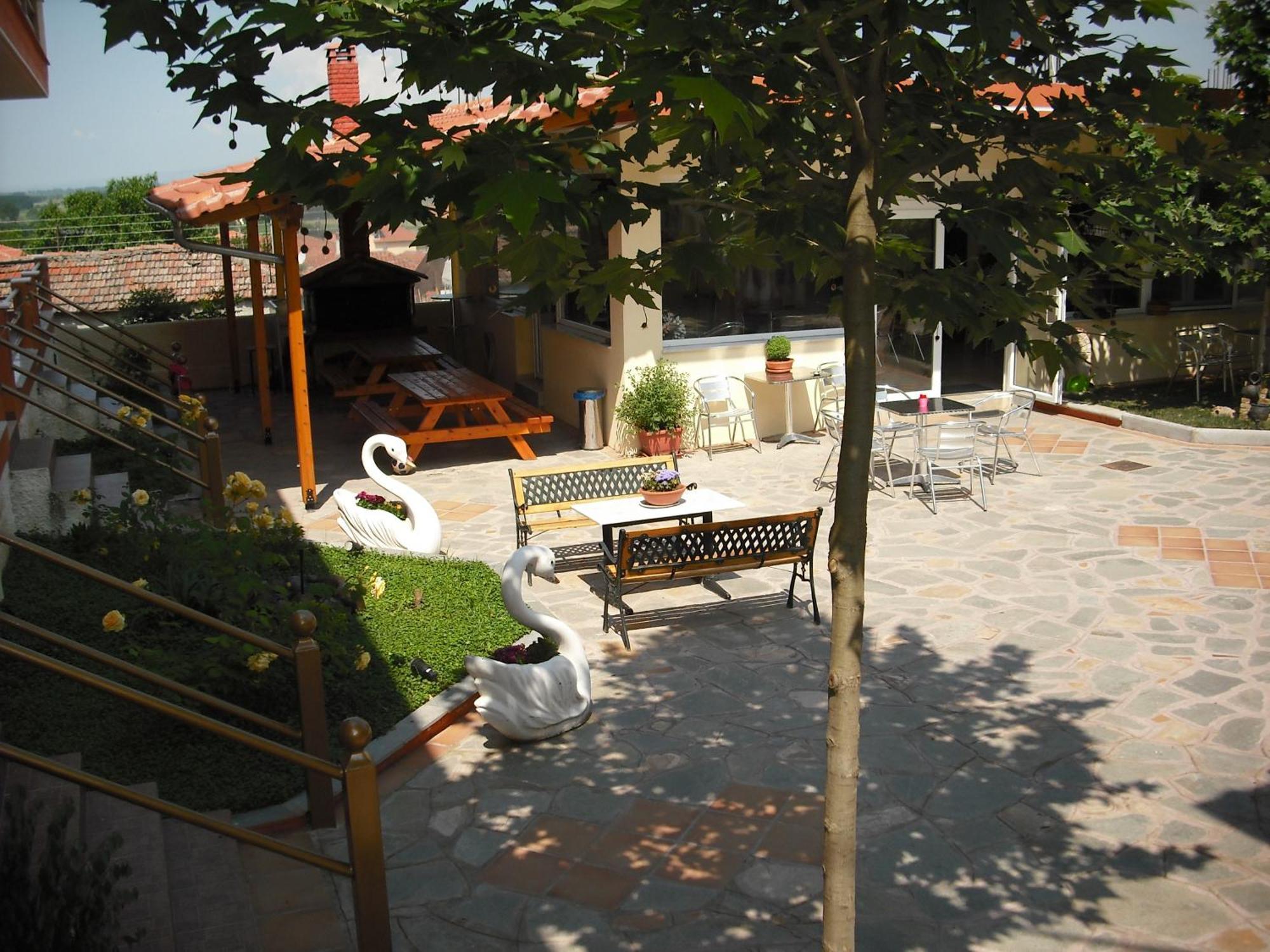 Anestis Studios Λυδία Εξωτερικό φωτογραφία
