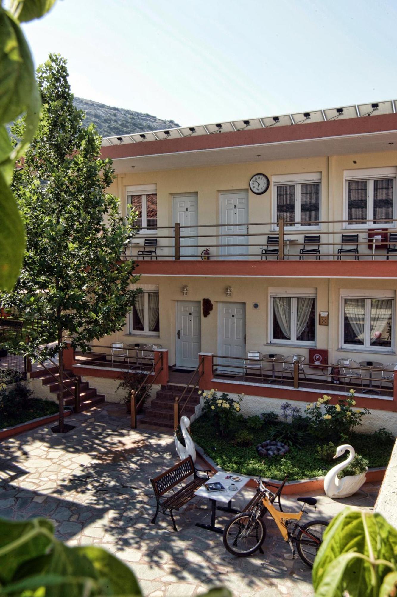 Anestis Studios Λυδία Εξωτερικό φωτογραφία